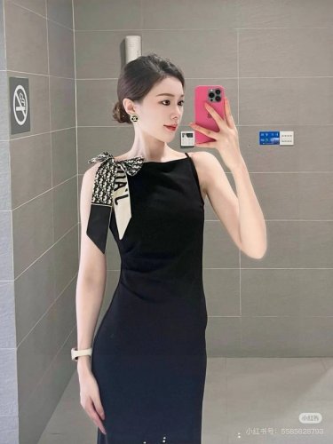 Those who know the goods come here, Dior 18 momme 100% twill silk old flower fas