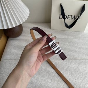 Special Loewe Classic Cowhide Leather Belt With A Shiny Loewe Geometric Belt Buc