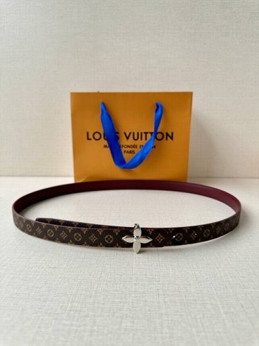 2.0 Wide Mini Lv Double-sided Belt with luxurious leather and iconic Monogram ca