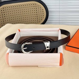 Special. Swift Calf Leather Belt With A Metal Buckle. This Belt Features A Sleek