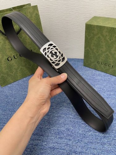 Gucci Imported Calfskin, With A Soft And Smooth Texture, Paired With A Premium S