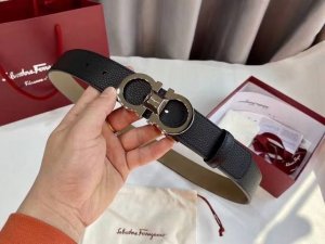 Gift This stylish double-sided belt from Salvatore Ferragamo features a two-tone