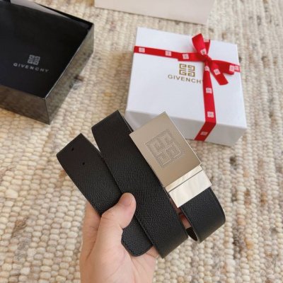 Givenchy Men's Belt This 3.5cm wide double-sided imported first-layer cowhide is