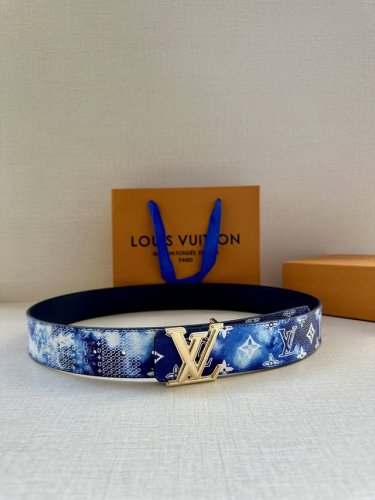 Special 4.0-Inch Wide Lv Initials Double-Sided Belt Features A Bold Pattern Rese