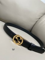 This 3.0mm wide Gg Marmont series leather strap is part of the 2025 Pre-Fall co