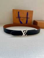 3.4 Wide This Lv Shield double-sided belt is inspired by the letters and Monogra