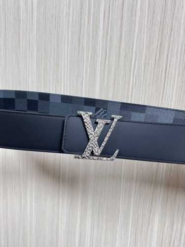 New seasonal style, canvas with large checkered pattern, imported calfskin on t