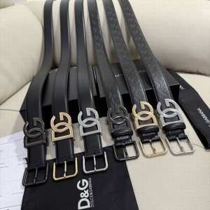 Dg, width 3.5cm Dolce & Gabbana's new calfskin simple and versatile belt, Dolce