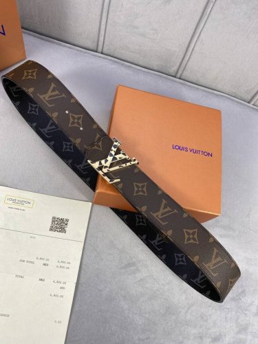 4.0 wide Lv Dimension Sunset double-sided belt is made of Monogram coated canvas