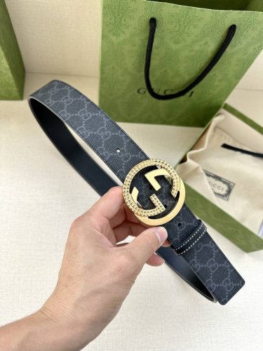 Width 3.8Cm Gucci Gg Supreme canvas belt with interlocking double G buckle. Belt