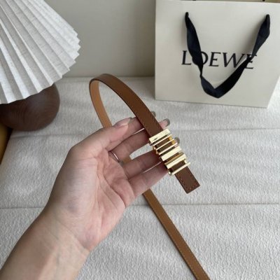 Special Loewe Classic Cowhide Leather Belt With A Shiny Loewe Geometric Belt Buc