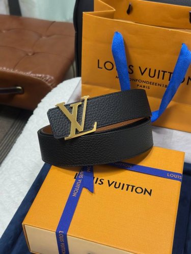 -Lv Louis Vuitton double-sided lychee Togo width 4.0Cm boutique Lv hanging buckl