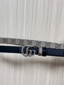 The Fall/Winter 2025 collection reimagines the distinctive Gg Marmont series. Th