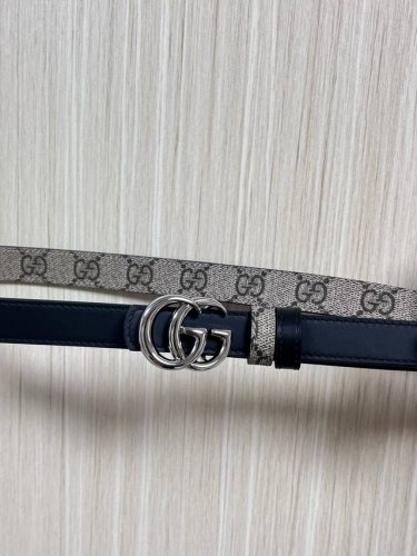 The Fall/Winter 2025 collection reimagines the distinctive Gg Marmont series. Th