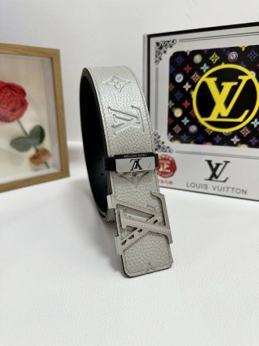 Product Name: Lv..Louis..Vuitton Material: Genuine Leather Belt, 100% Top-Grain