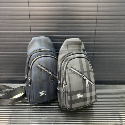 Burberry canvas plaid print chest bag crossbody shoulder bag real product photo