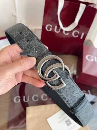 This eye-catching men's belt from Gucci's 2026 Resort collection features a buc - Click Image to Close