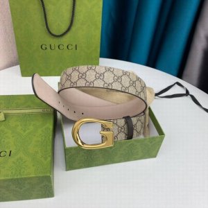 Comes with a full set of GUCCI gift box. Top quality, 40mm wide, newly upgraded