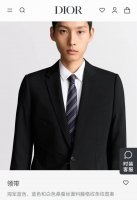 SpecialThis tie pays tribute to the classic cannage pattern. Crafted from navy,