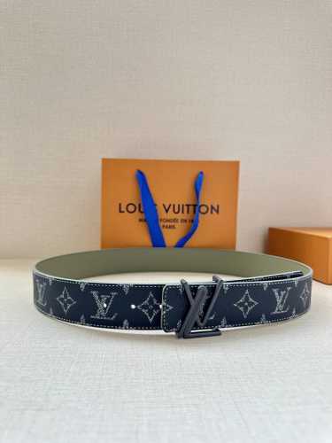 4.0 Width: New Lv Initiales Double-Sided Belt From The 2025 Spring/Summer Collec