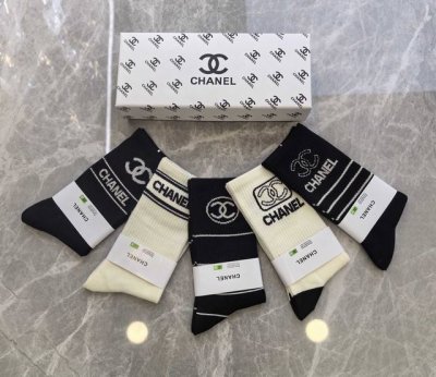Special Chanel Chanel new women's socks, a box of five pairs of pure cotton mate