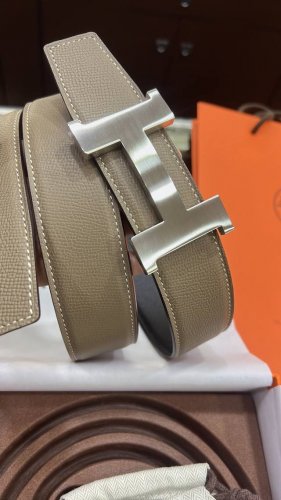 Original quality, real-life photos. Every detail stands up to scrutiny. From the