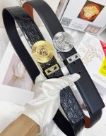 Belt: Versace. Top replica of Versace. Belt: Original quality 100% imported top