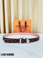 LV classic patterned leather belt, 3.0 width design, paired with a unique pink w