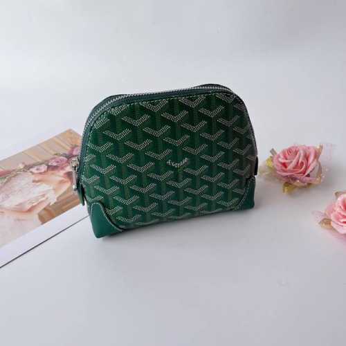 New arrival: Vendome Pouch mini shell-shaped cosmetic bag. The entire bag is so