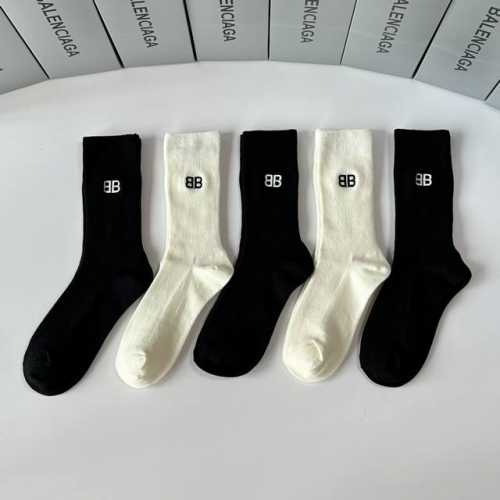 Special Packaging Balenciaga New Cashmere Mid-Length Slouch Socks! Five pairs pe