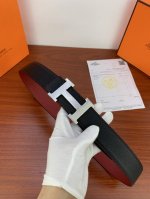 Hermes, same style as the counter, 3.8cm wide, the belt body is made of imported