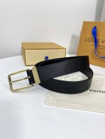 Louis Vuitton classic belt, original quality, complete with gift box and packagi
