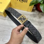Fendi Same style as the Fendi counter. 4.0cm wide. Double loop reversible belt.