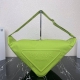 The top-tier, original canvas large triangle bag 2Vy007, the hottest online bag