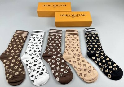 Special Packaging LV Louis Vuitton New Mid-Length Slouch Socks! Five pairs per b