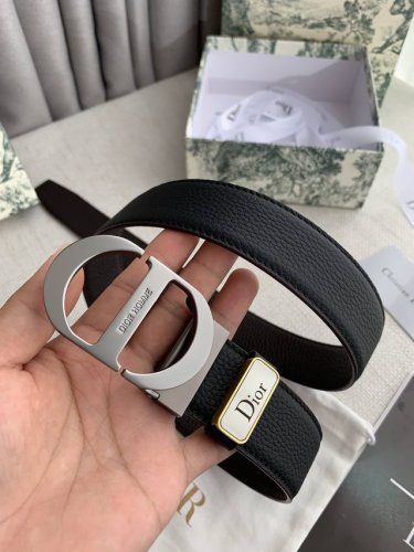 Product Name: Dior. Dior. Original Single Model: Hanging Buckle, Original Classi