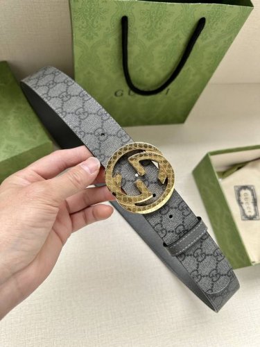 Width 3.8cm The Gucci Gg Marmont collection evolves season after season, infusin