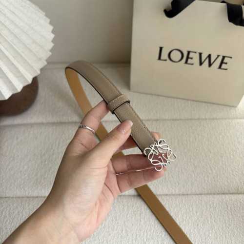 High-volume release: Loewe pebbled leather belt. Anchor buckle, 2.0cm wide, 5-ho