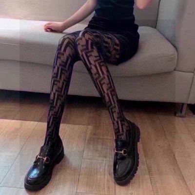 Specially packaged, one pair of the hottest European and American Fendi stockin