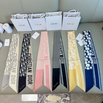 Dior double-layer silk small ribbon headband! Stylish and elegant, it features t