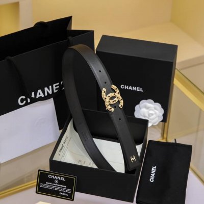 Chanel 24S Cc Pearl Water Diamond White And Black Letter Logo Buckle Brass Metal