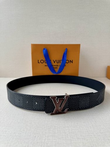 4.0 Width As one of Louis Vuitton's most beloved designs, the Lv Initiales doubl