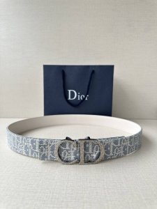 Width 3.5Cm Dior Inspired by the iconic bag of the same name, the Montaigne belt