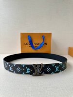 lv Initiales 40Mm Double-Sided Belt Renews The Iconic Design With Classic Can