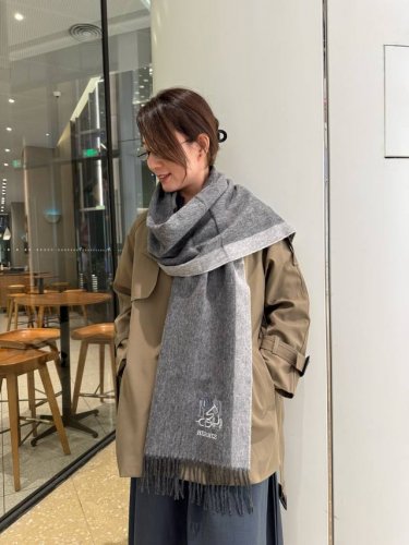 2610 Hermes scarf, a rare and gentle color scheme, understated yet elegant. High