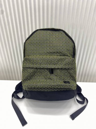 Large quantities of original backpacks have been shipped. #TheInstall# Issey Miy