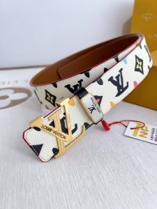 Product name: Lv..Louis..Vuitton belt original Model: Buckle, classic pure stee