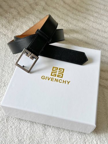 Givenchy women's high-end business belt, 3.0cm wide, made of fine, lustrous leat