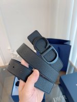 Giv*Chy's 2025 spring and summer new unisex short-sleeved T-shirts inject new fa