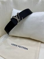 Lv 4.0Cm Imported cowhide leather, matching the boutique style, showcasing the l